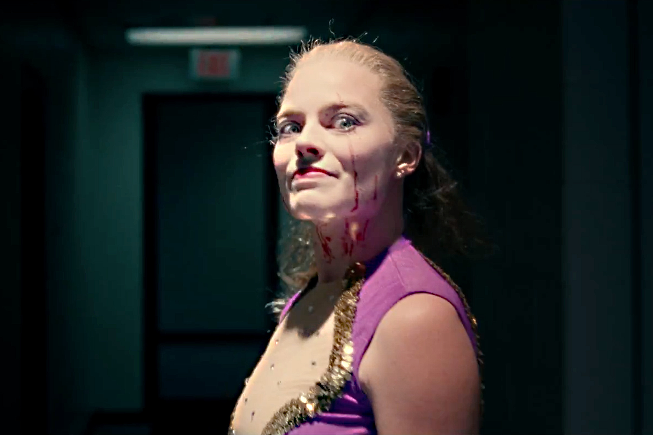 Bloody Margot Robbie in I, Tonya