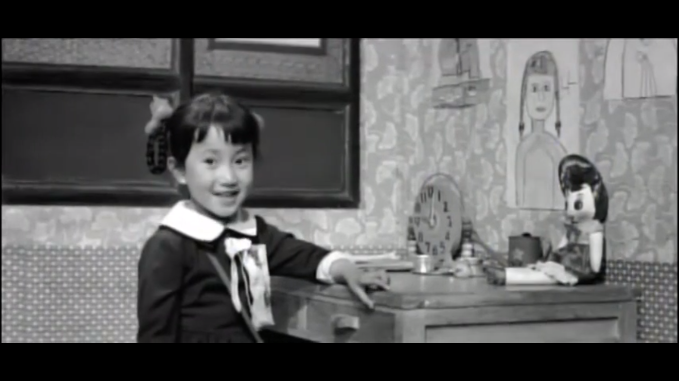 Image of Ok-hee at her desk