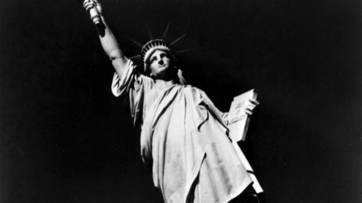 Warren Sonbert and the Relief of Anti-Narrative